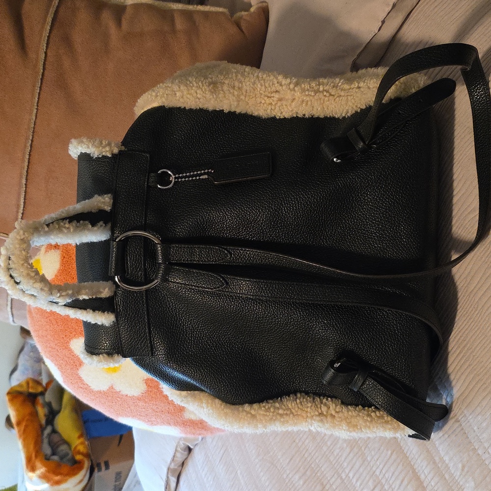 Coach Backpack Beautiful, Used A Couple Of Times. Durable Thick Leather. - Picture 2 of 7